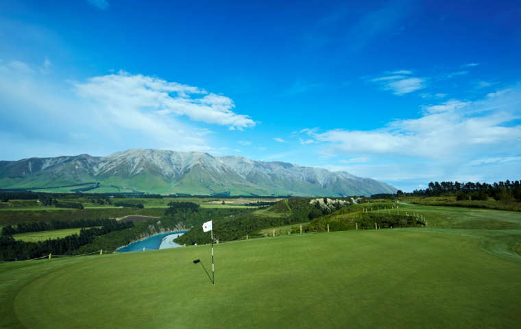 New Zealand Golf Tour - Ultimate South Experience - Terrace Downs Golf Club